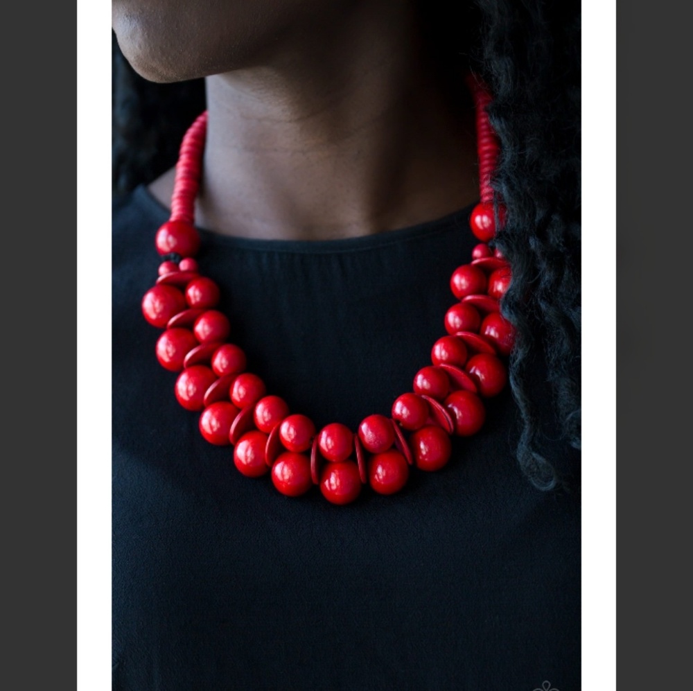 Necklace w/ earring set